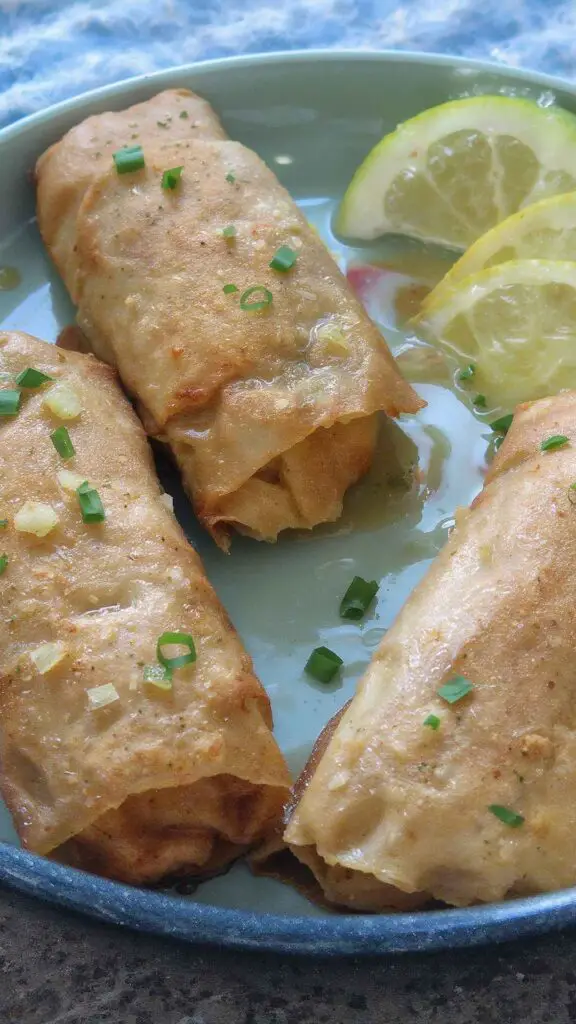 How to Make Healthy Egg Rolls How to Make Healthy Egg Rolls